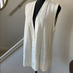 Vintage Bedford Fair Cream Knit Sleeveless Button-Up Vest with Textured Hearts L